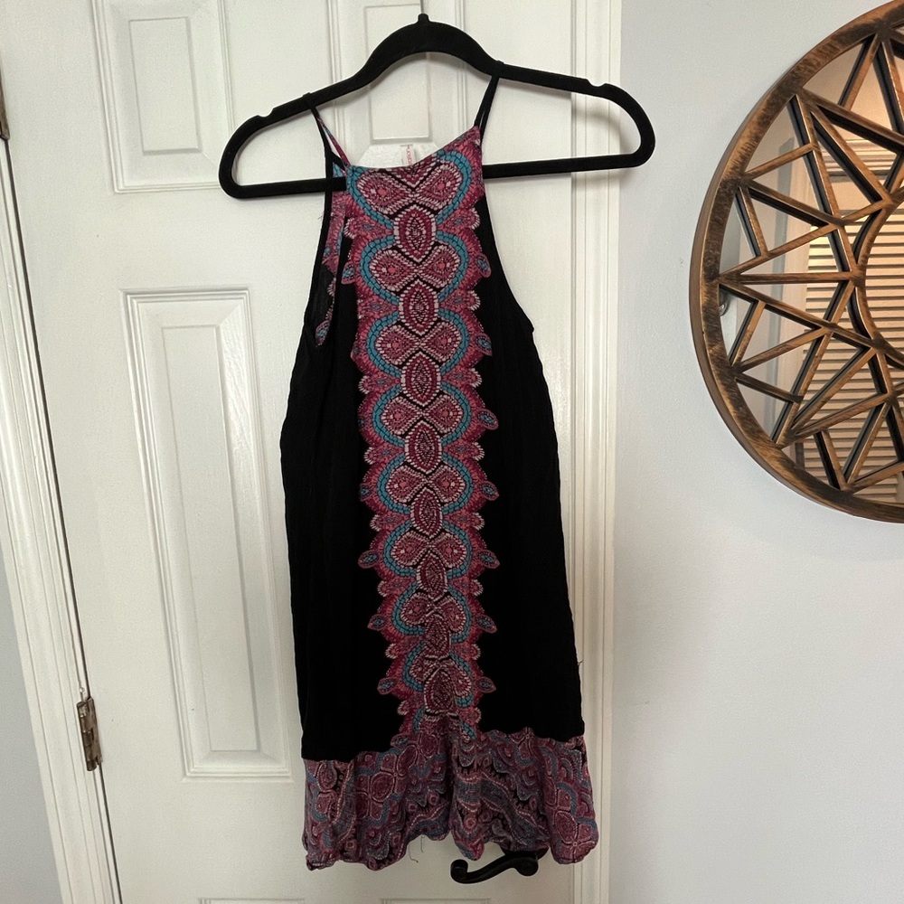 Xhilaration S black high neck shift dress